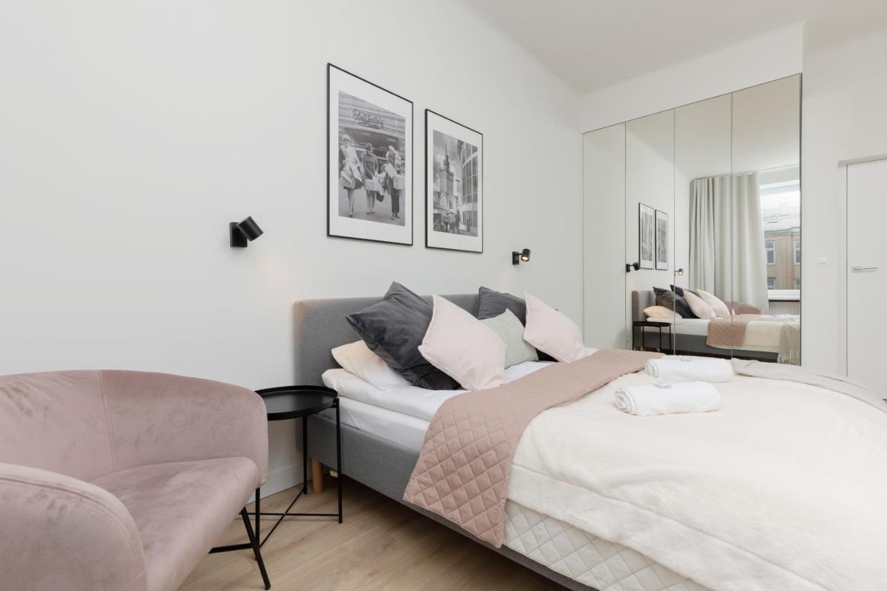 Spacious Apartment With Panoramic View Of Warsaw By Noclegi Renters المظهر الخارجي الصورة